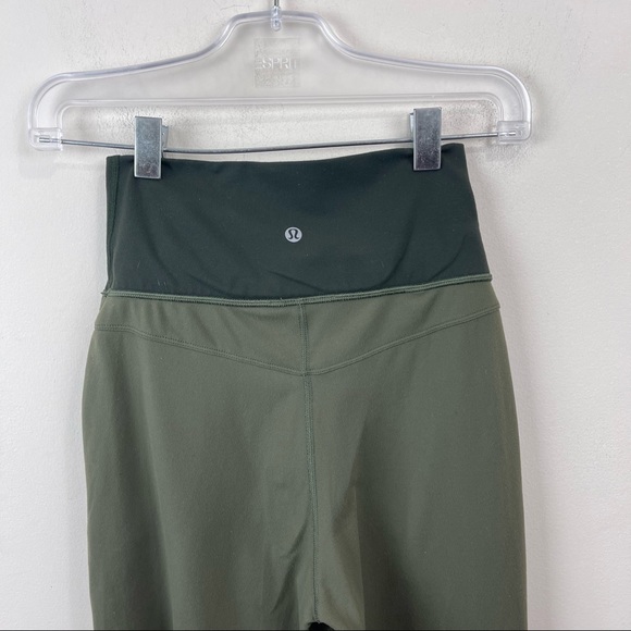Lululemon Sunset Salutation Crop Fatigue Green/Ziggy Snake Butter Pink - Picture 5 of 15